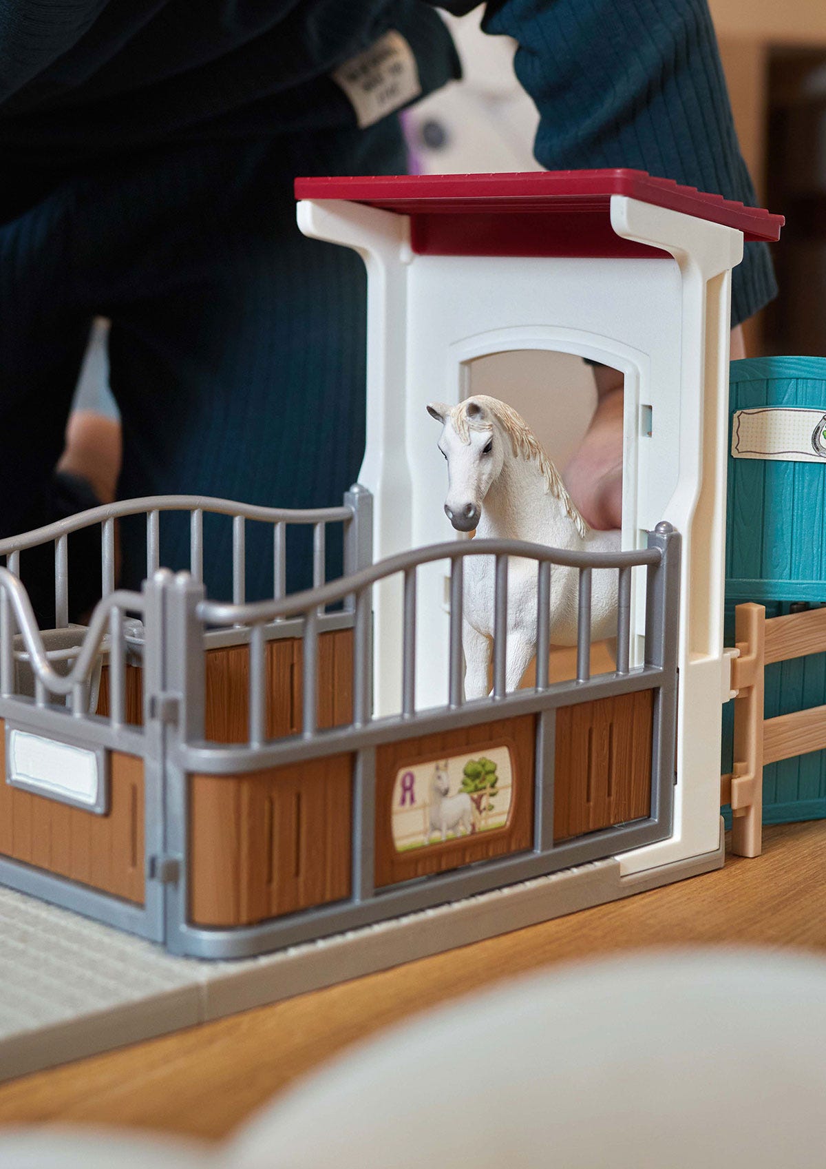 schleich tiere aufbewahrung Pferdebox 42569 HORSE CLUB